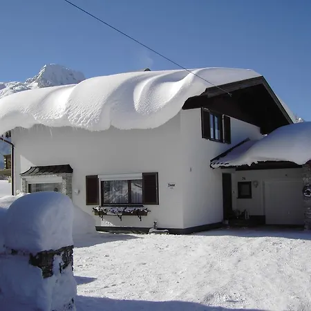 Haus Erlbacher *