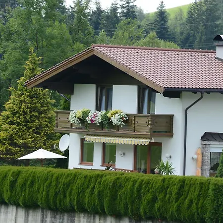 Haus Erlbacher Apartment