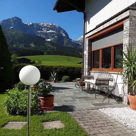 Haus Erlbacher *