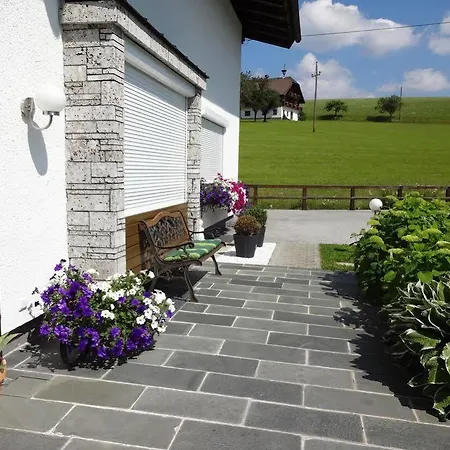 Haus Erlbacher Apartment *